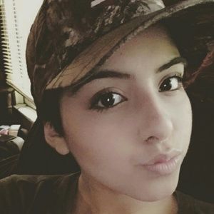 Meet your Posher, Nichole