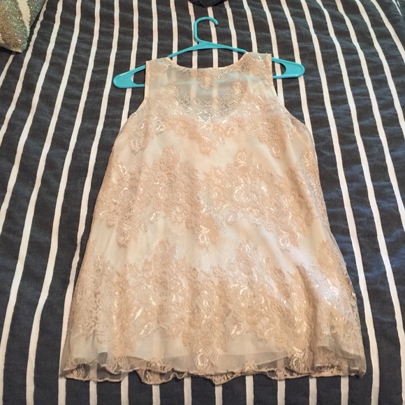 Tank - Picture 2 of 2