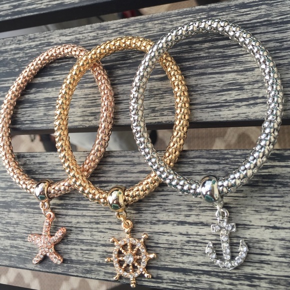 Popcorn Triple Bracelet Anchor Charms - Picture 4 of 4