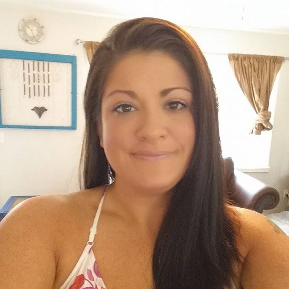 Meet your Posher, Suzy