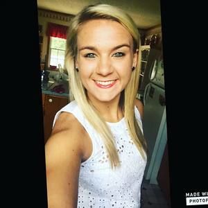 Meet your Posher, Victoria