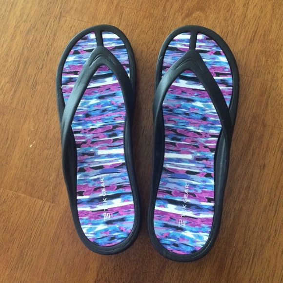 tek gear flip flops