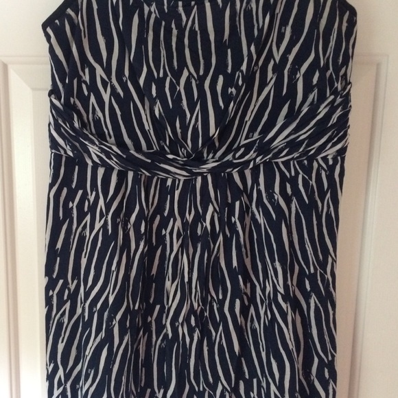 Sundress - Picture 2 of 4