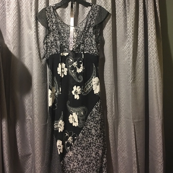 Black and white dress