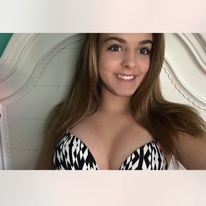 Meet your Posher, Janie