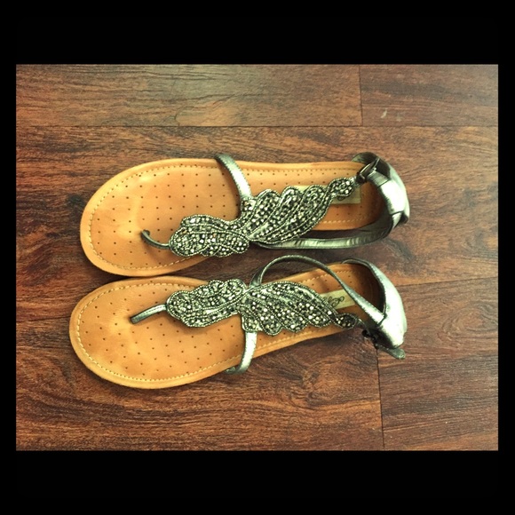 Naughty Monkey sandals