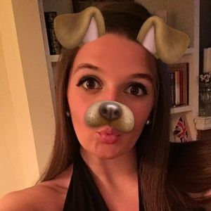 Meet your Posher, Christina