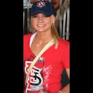 Meet your Posher, Marisa