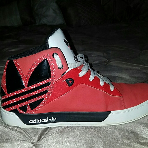 Addidas - Picture 2 of 4