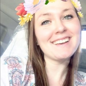 Meet your Posher, Lindsey