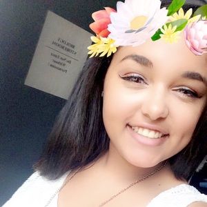 Meet your Posher, Jessica