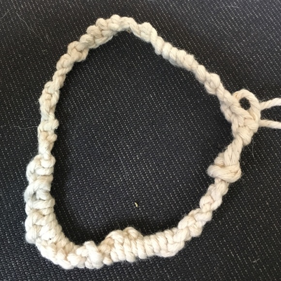 Hand made Hemp Bracelet/ Anklet - Picture 2 of 2