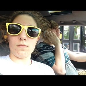 Meet your Posher, Emily