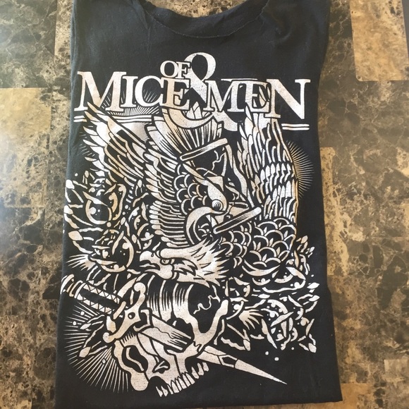 Of Mice & Men band tee - Picture 1 of 2