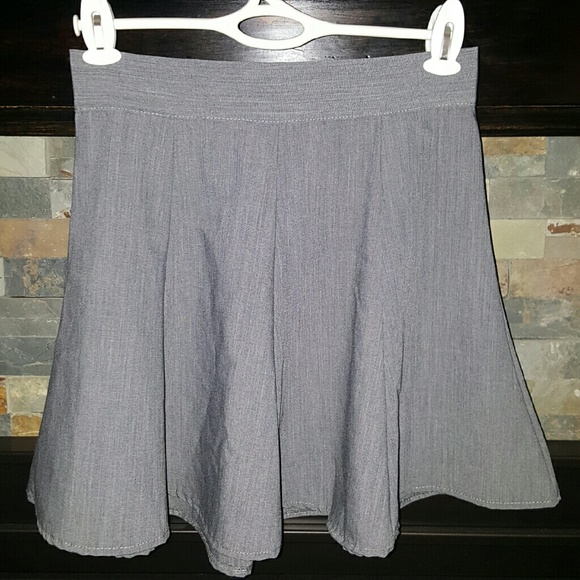 Donating 1/12! NWT Brandy Melville Skater Skirt