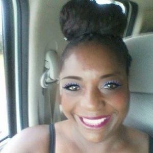 Meet your Posher, Tonya