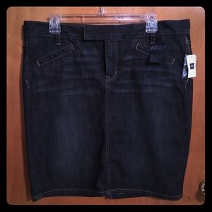 NWT Gap jean skirt