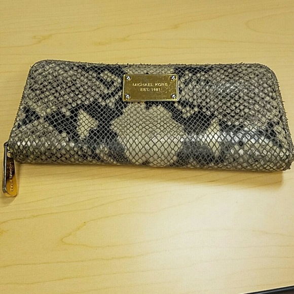 Michael Kors Jet Set Wallet, Dark Sand Python