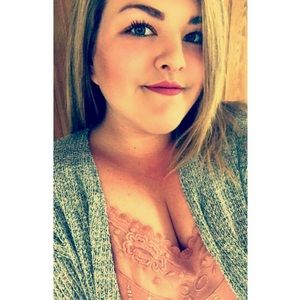 Meet your Posher, Gabrielle