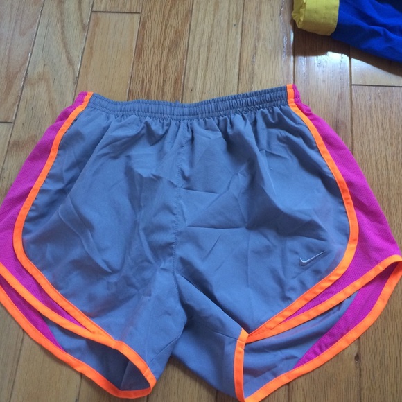 Nike Pants - Nike running athletic shorts