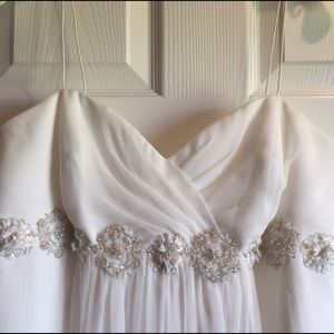 Wedding/evening gown