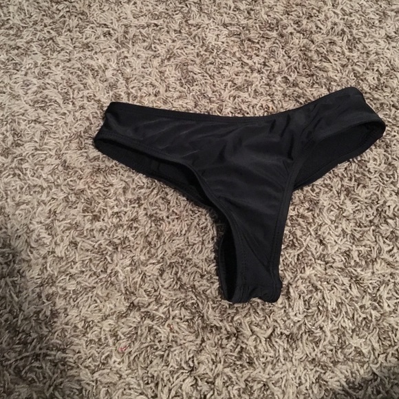 Never worn cheeky swim bottoms