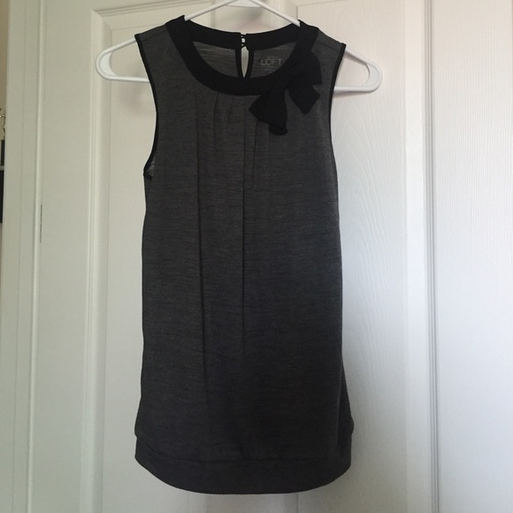 Loft petite like new top