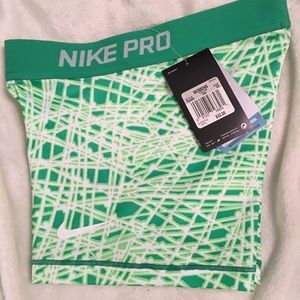 NWT Nike PRO 3" compression shorts XSMALL