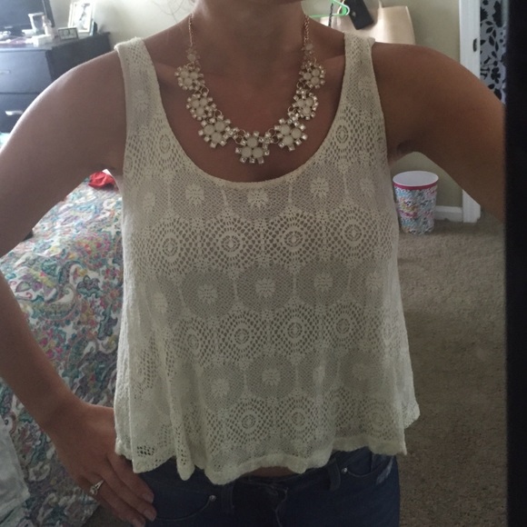 Cream Crochet Overlay Crop Top - Picture 4 of 4