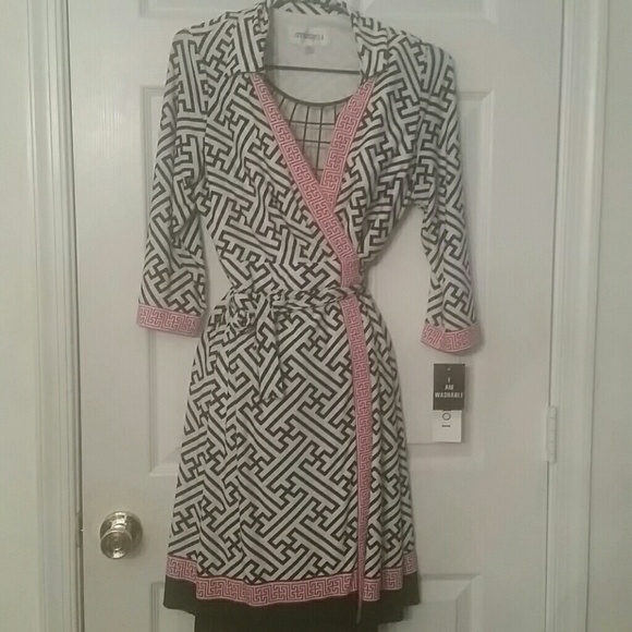 Beautiful Studio1 wrap around dress NWT