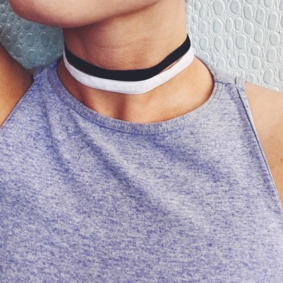 Bundle 10 Chokers for $25! Stevie Velvet Chokers - Picture 2 of 4