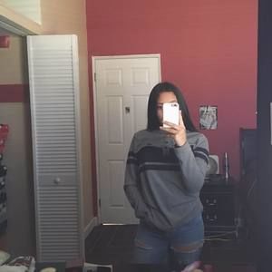 Meet your Posher, Magali