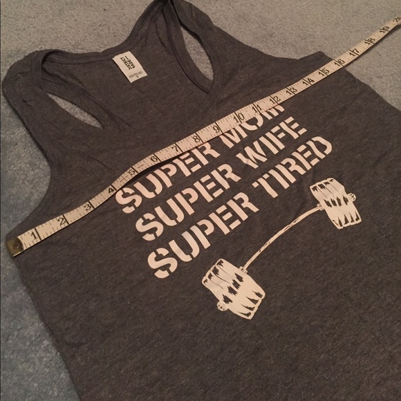 Super Mom Super Tired Workout tank - Picture 4 of 5