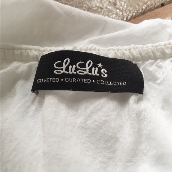 ✨Host Pick✨ White Off The Shoulder Romper - Picture 3 of 4