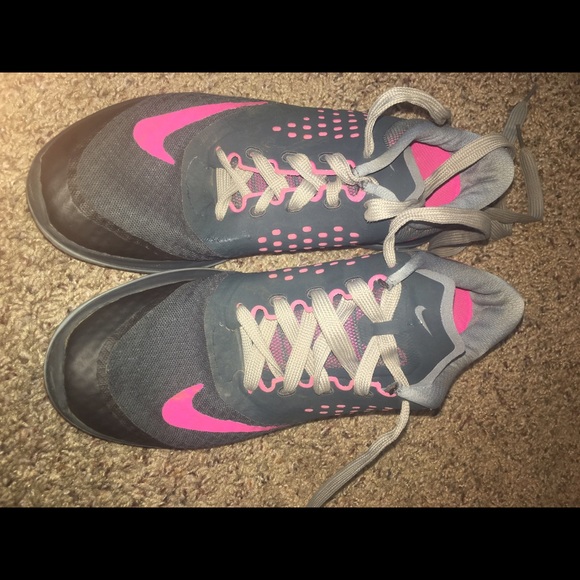 Nike fly knits