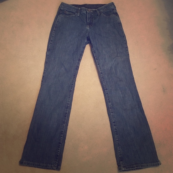 Women's Wrangler Jeans