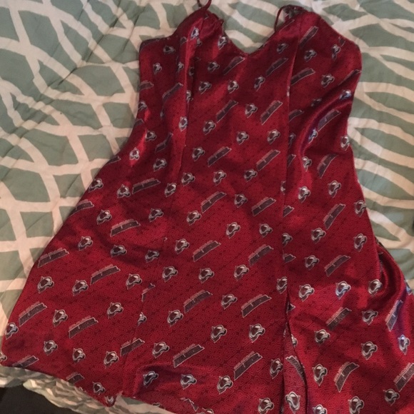 Nightie Aves