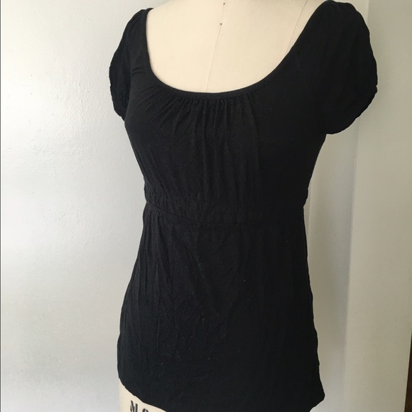 Lululemon black tee top