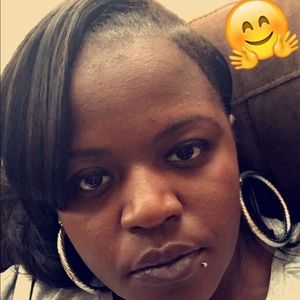 Meet your Posher, Rayshawna