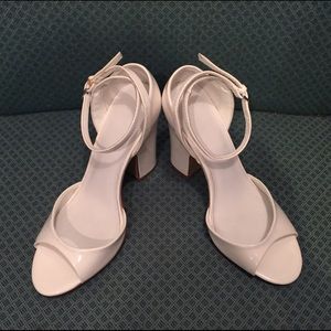White Peep Toe.