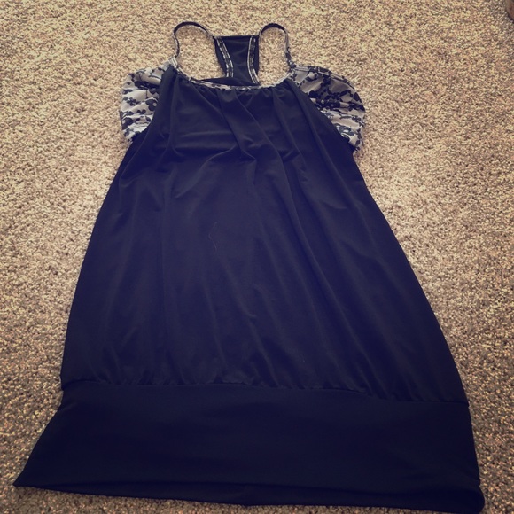 onzie black yoga top