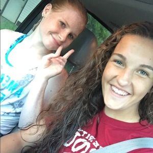 Meet your Posher, Allyson