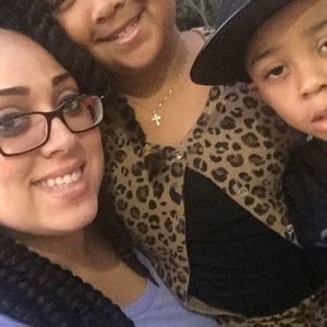 Meet your Posher, Jeannette