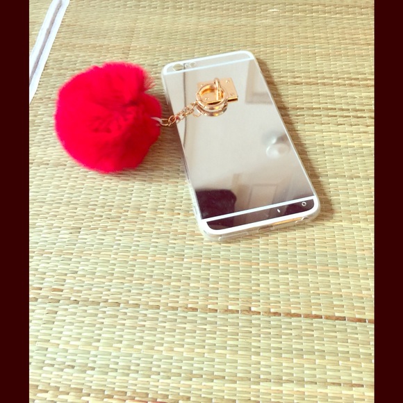 Accessories - 🆕 RED POM IPHONE 6/6S PHONE CASE