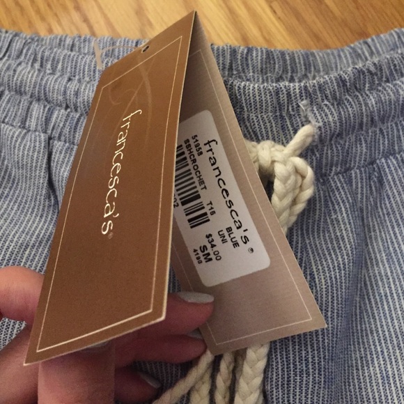 Francesca's Collection Shorts - Picture 2 of 3