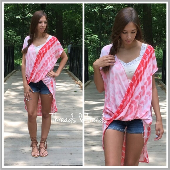 CLEARANCE!! 🌸High Low Tie Dye Blouse - Picture 3 of 4