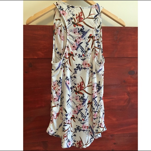 H&M Conscious Floral Print Tank Top - Picture 2 of 4