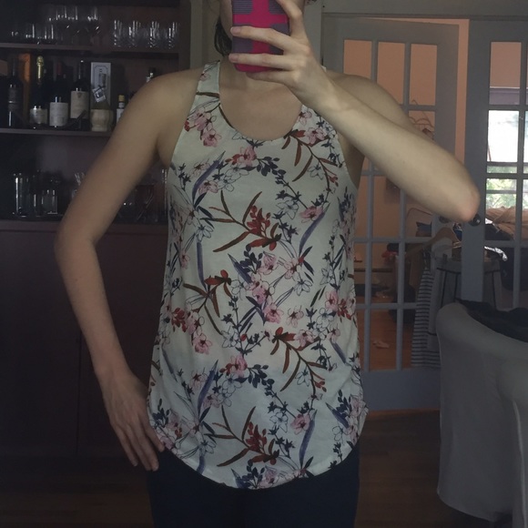 H&M Conscious Floral Print Tank Top - Picture 3 of 4