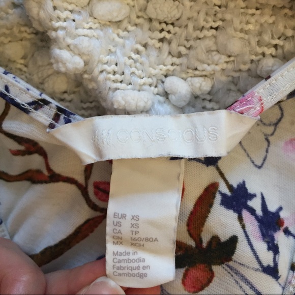 H&M Conscious Floral Print Tank Top - Picture 4 of 4
