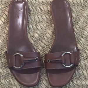 Gucci Tan Leather Sandals